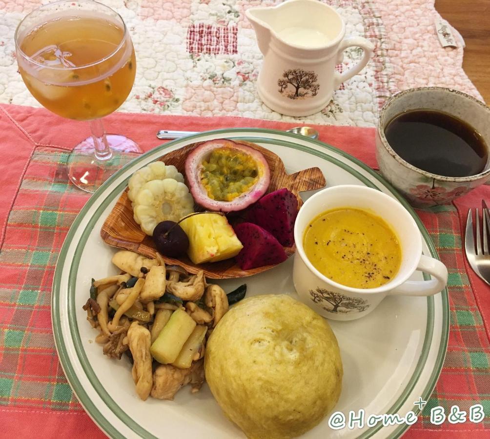 像個家plus民宿 At Home Plus B&B 花蓮市 エクステリア 写真